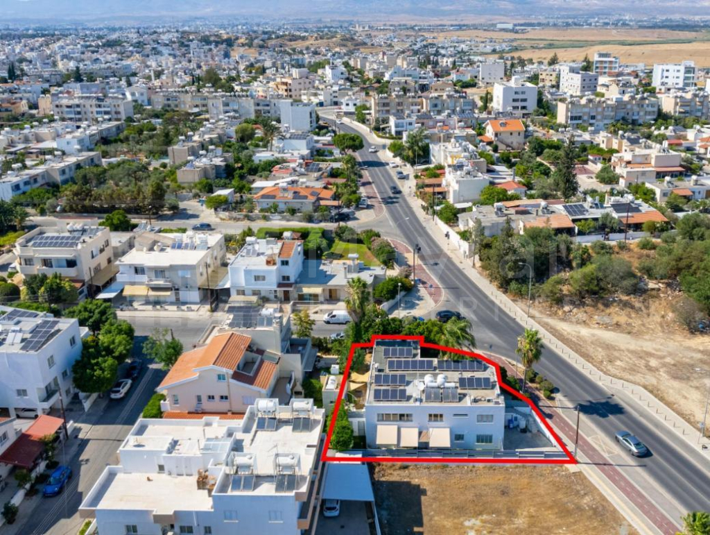 5 bedroom house in Platy Aglantzias, Nicosia