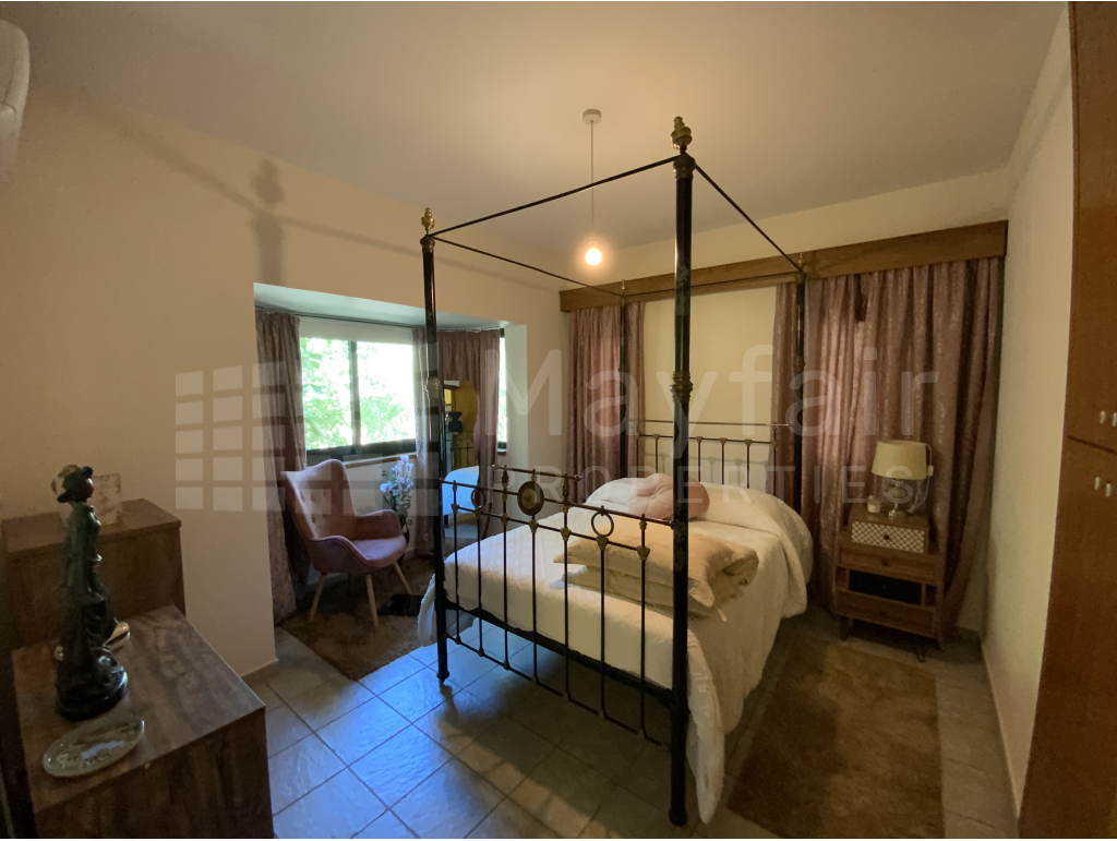 4 Bedroom Detached House for Sale in Livadia