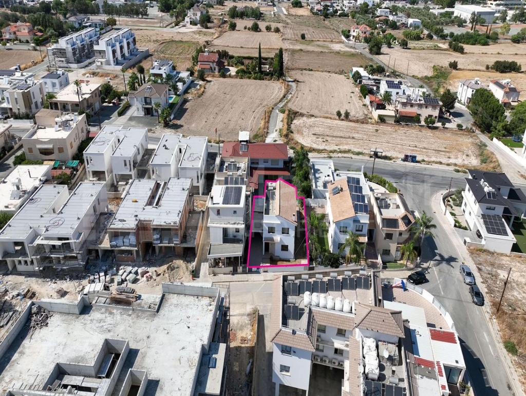 Three-Bedroom semi-detached house in Pera Chorio, Nicosia