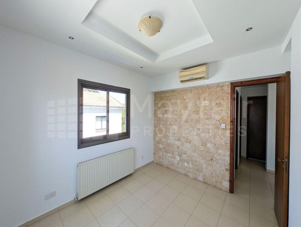 Three-Bedroom semi-detached house in Pera Chorio, Nicosia