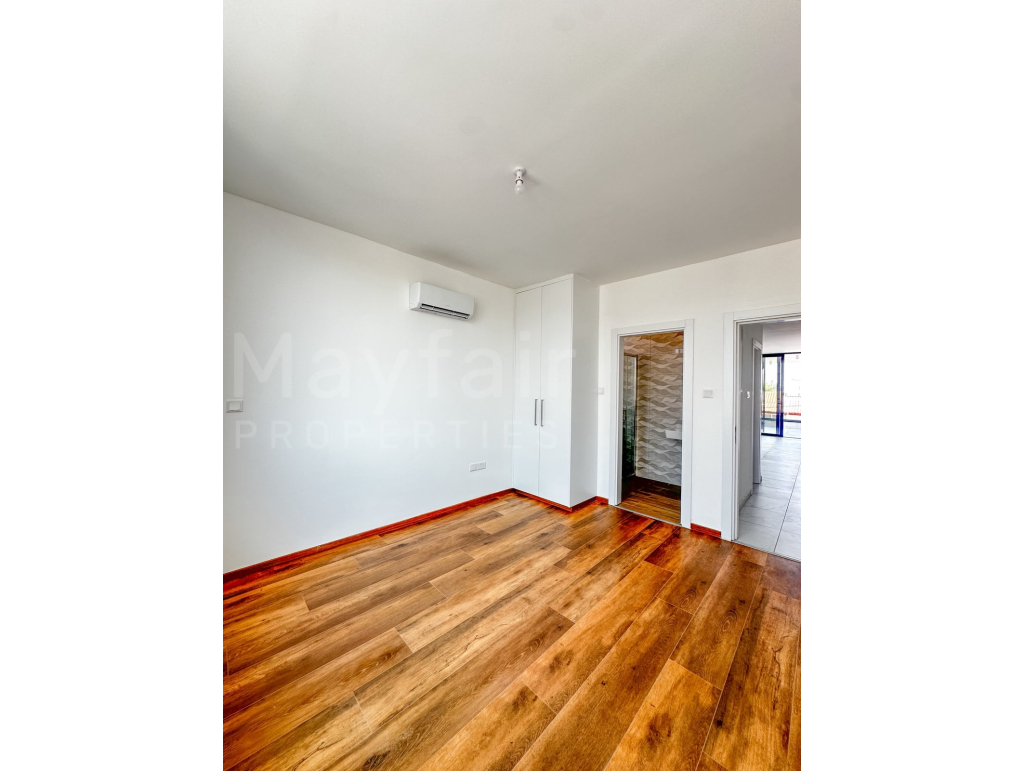 2-bedroom Penthouse with Roof Garden in Livadia for Sale