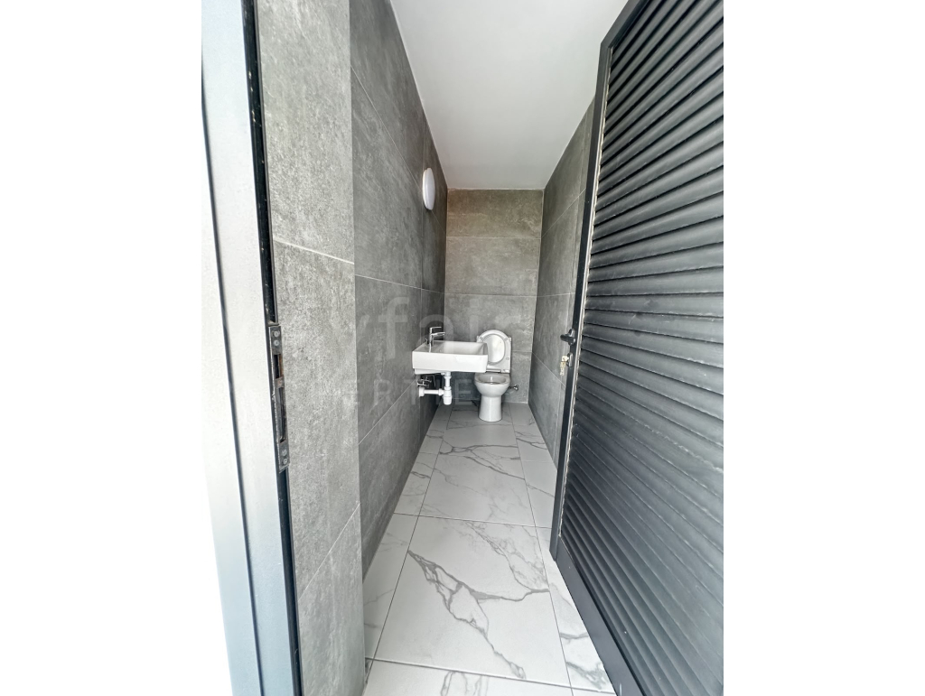 2-bedroom Penthouse with Roof Garden in Livadia for Sale