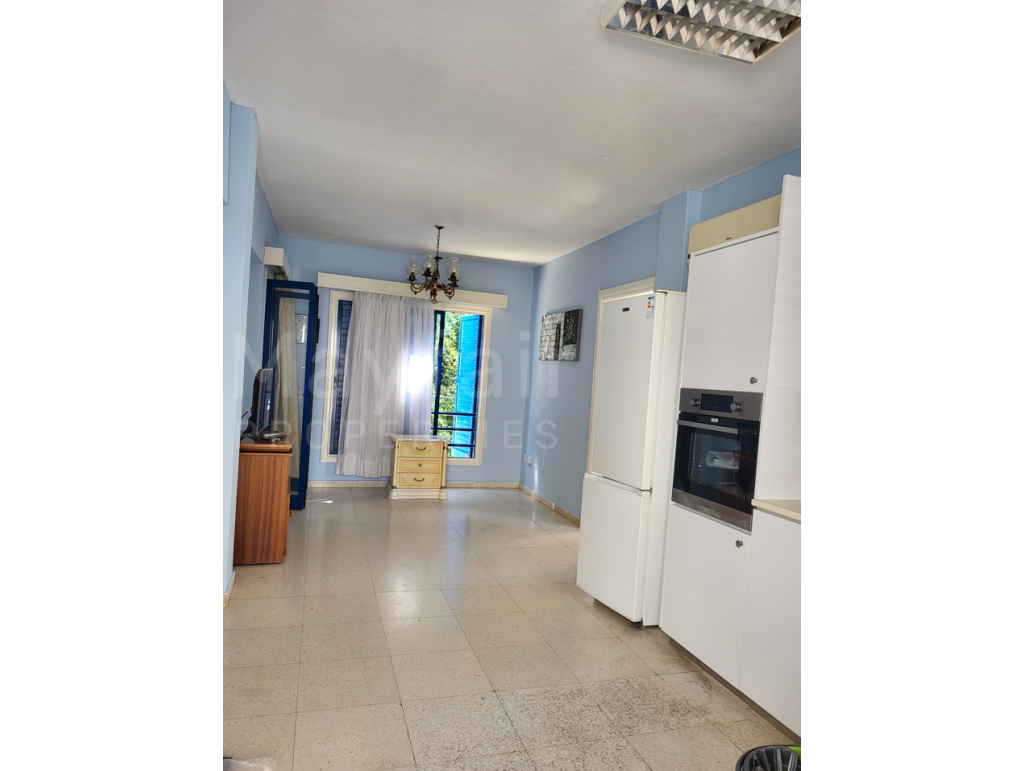 2-bedroom Apartment in Makenzy for Rent