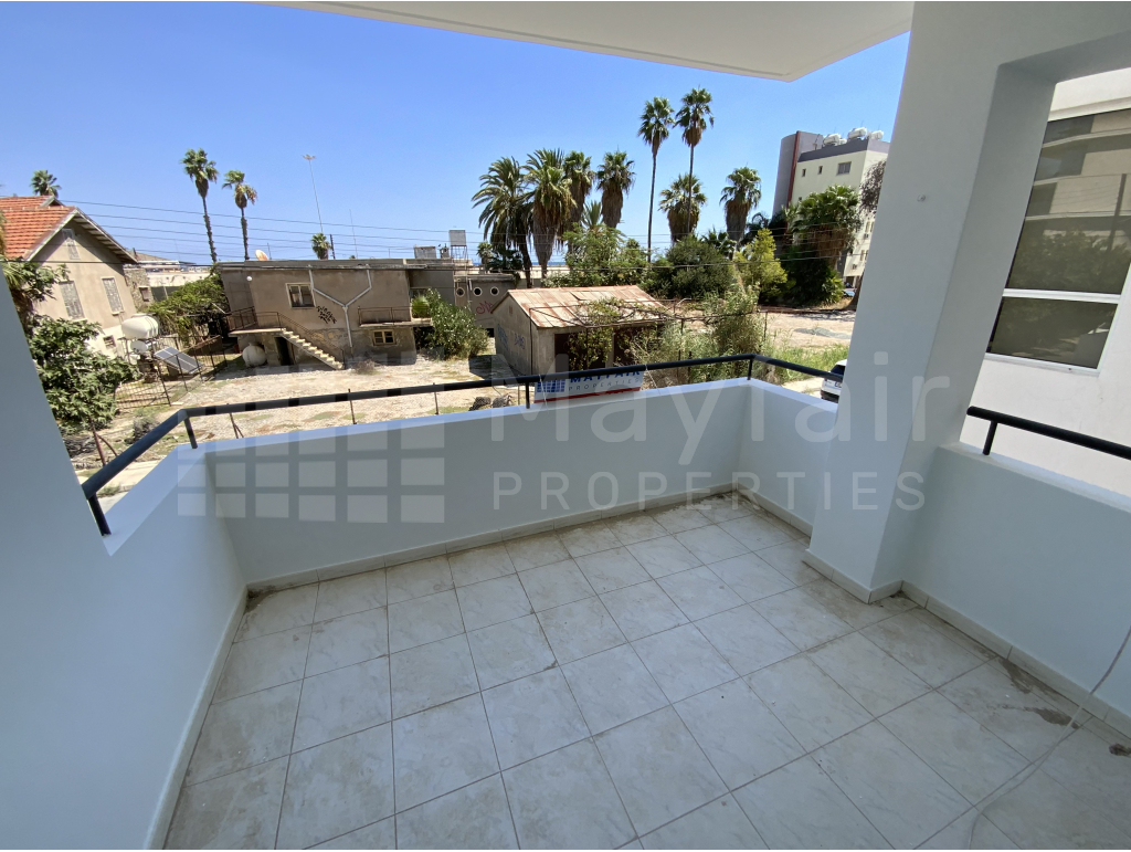 2-Bedroom Apartment for Sale in Town Center - Makariou 