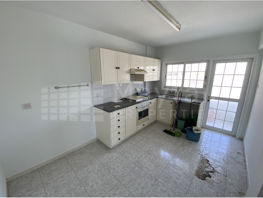 2-Bedroom Apartment for Sale in Town Center - Makariou 