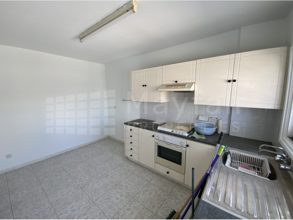 2-Bedroom Apartment for Sale in Town Center - Makariou 