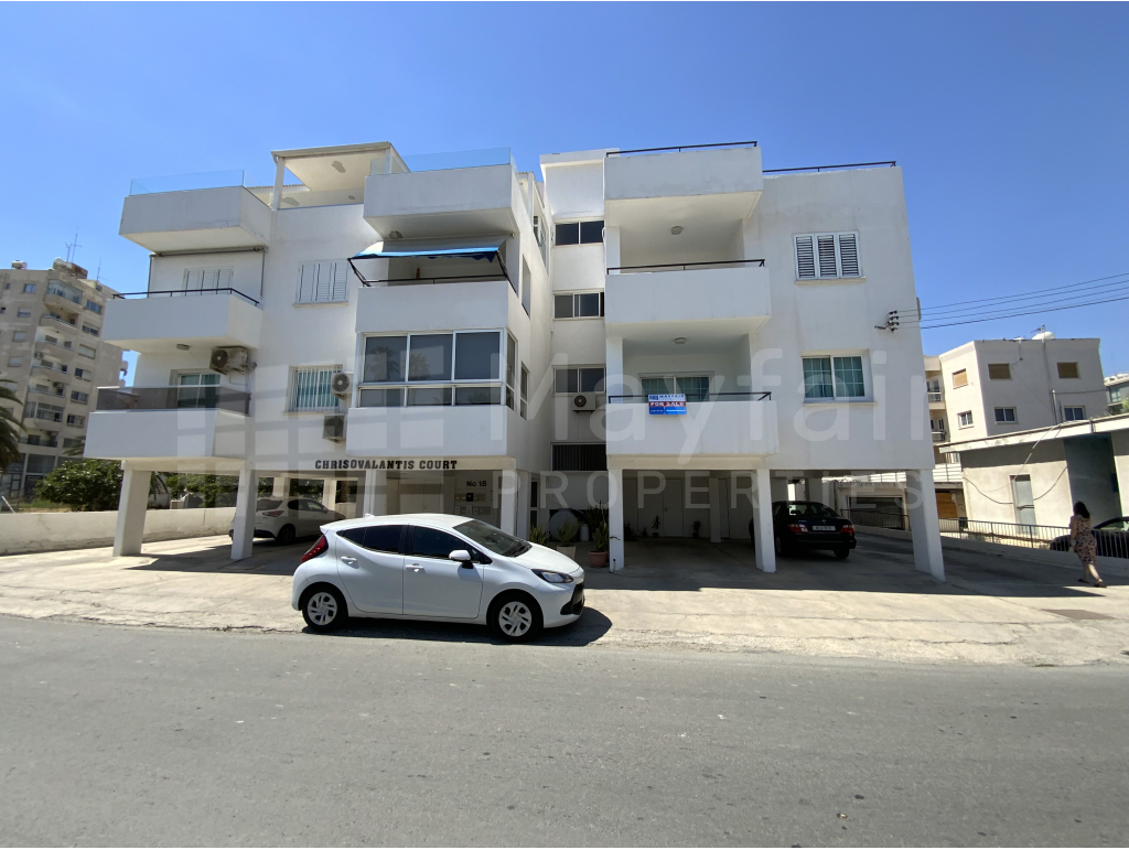 2-Bedroom Apartment for Sale in Town Center - Makariou 