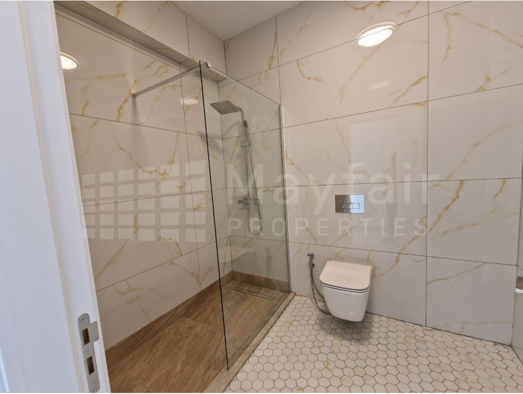 2-bedroom Apartment with Communal Pool in Livadia for Sale