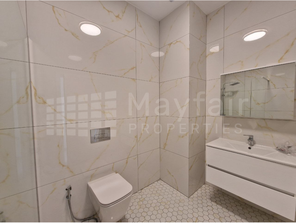 2-bedroom Apartment with Communal Pool in Livadia for Sale
