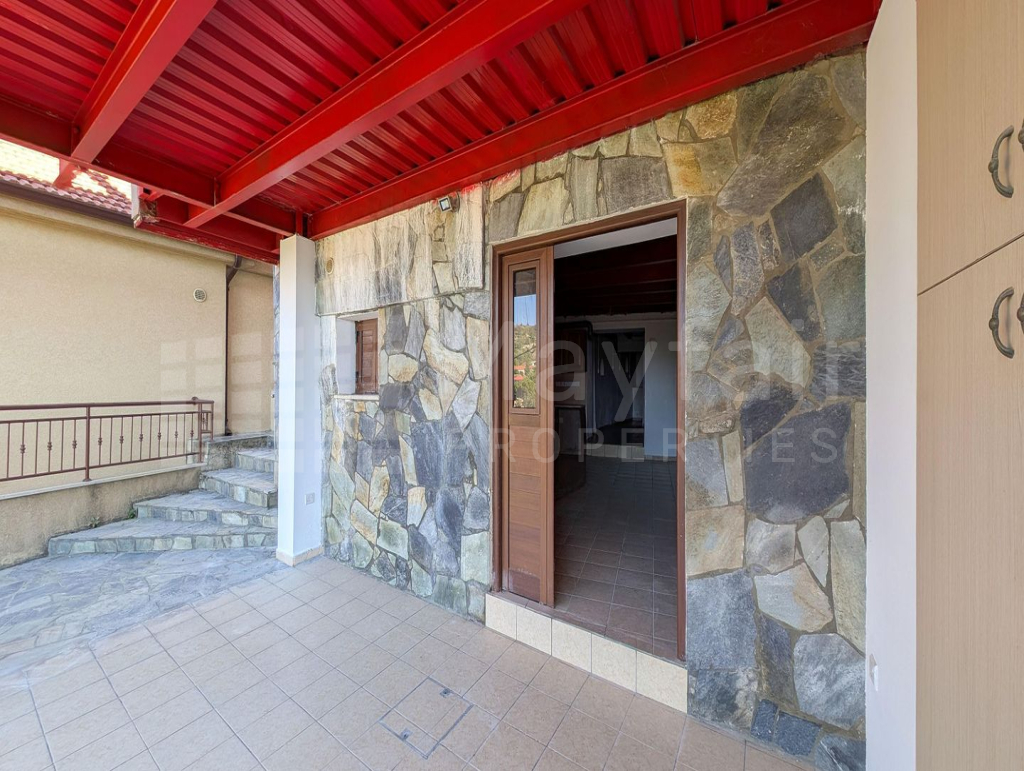 Three-Bedroom House in Agros, Limassol