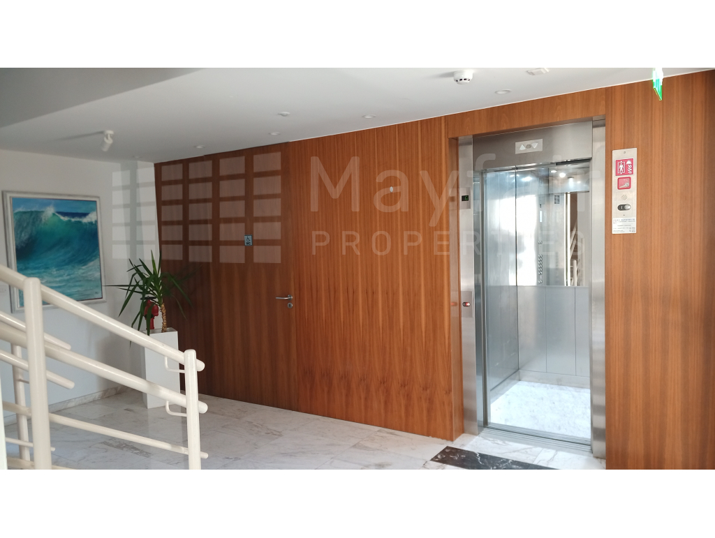 2-bedroom Seaview Apartment in Makenzy for Sale