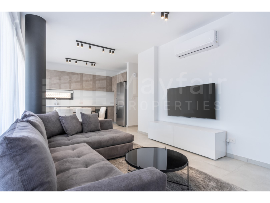 2-bedroom Apartment in Town Centre for Rent