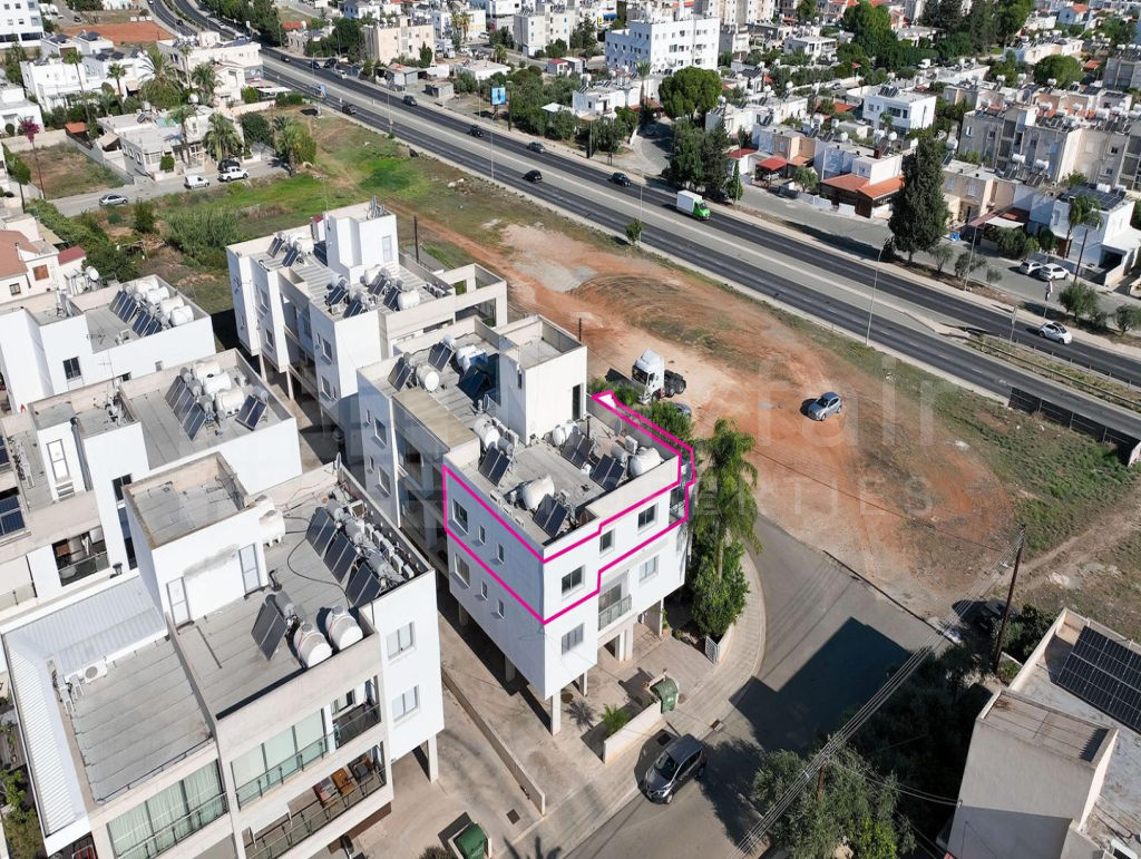 Top Floor Three-bedroom apartment in Agios Vasilios Quarter, Strovolos, Nicosia