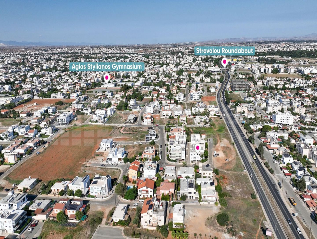 Top Floor Three-bedroom apartment in Agios Vasilios Quarter, Strovolos, Nicosia