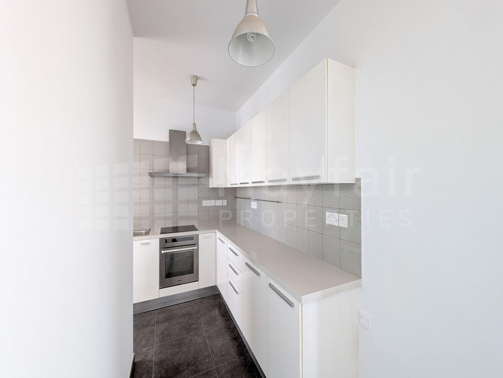 Top Floor Three-bedroom apartment in Agios Vasilios Quarter, Strovolos, Nicosia
