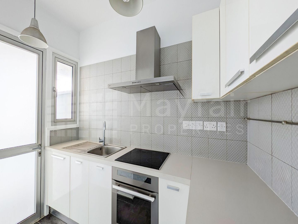 Top Floor Three-bedroom apartment in Agios Vasilios Quarter, Strovolos, Nicosia