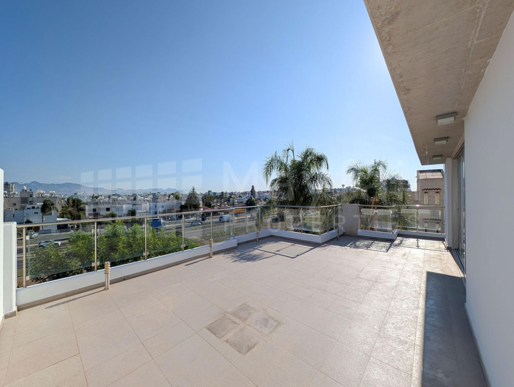 Top Floor Three-bedroom apartment in Agios Vasilios Quarter, Strovolos, Nicosia