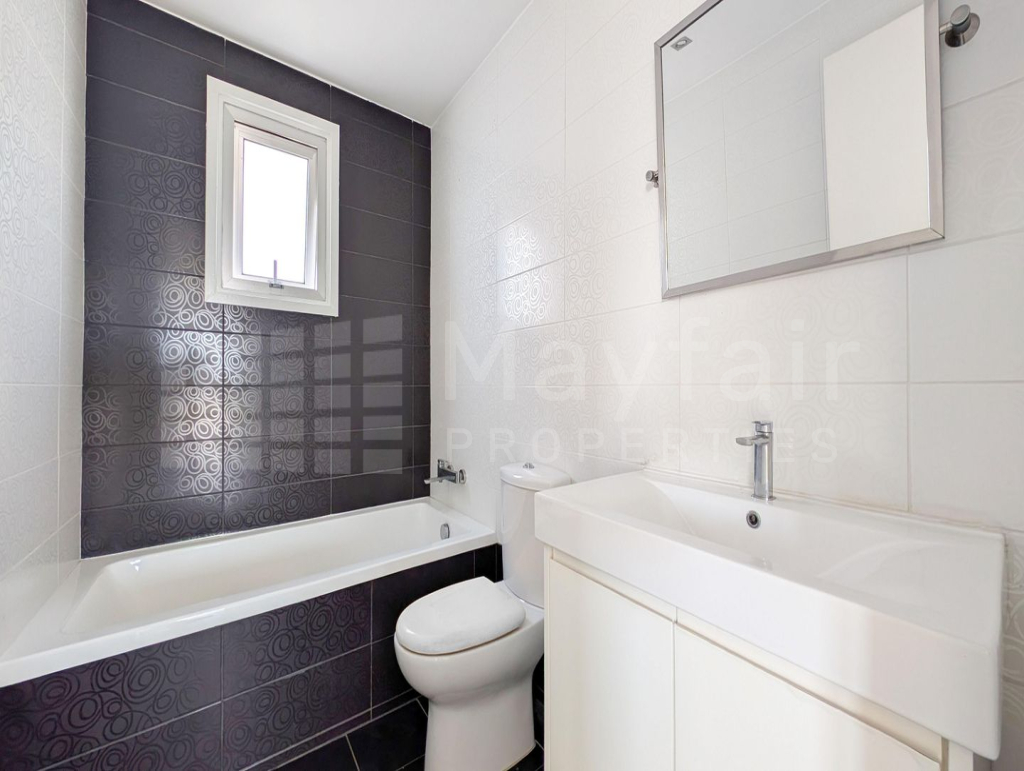 Top Floor Three-bedroom apartment in Agios Vasilios Quarter, Strovolos, Nicosia
