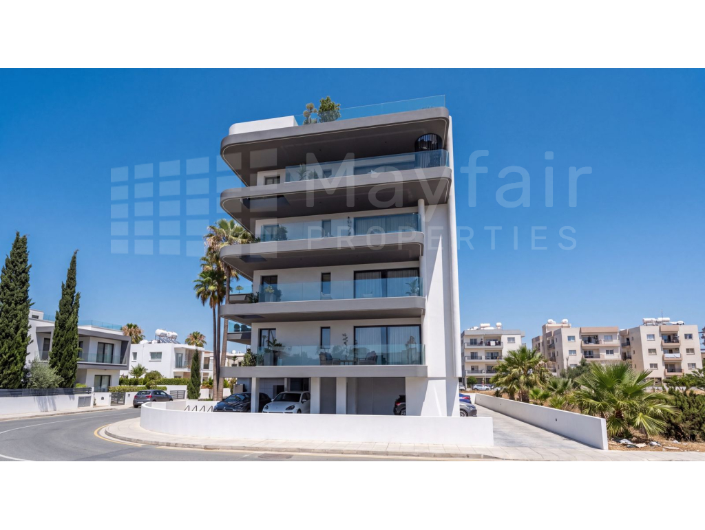 2-bedroom Penthouse with Roof Garden in Port for Sale