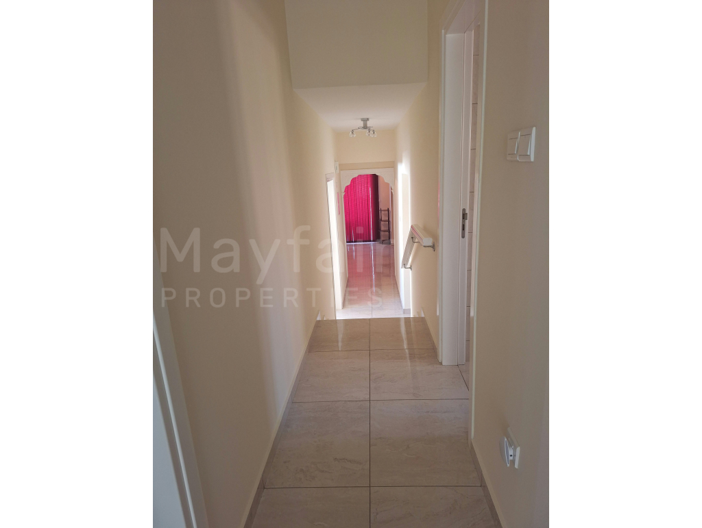 3-bedroom Apartment for Rent in Agios Nicolaos