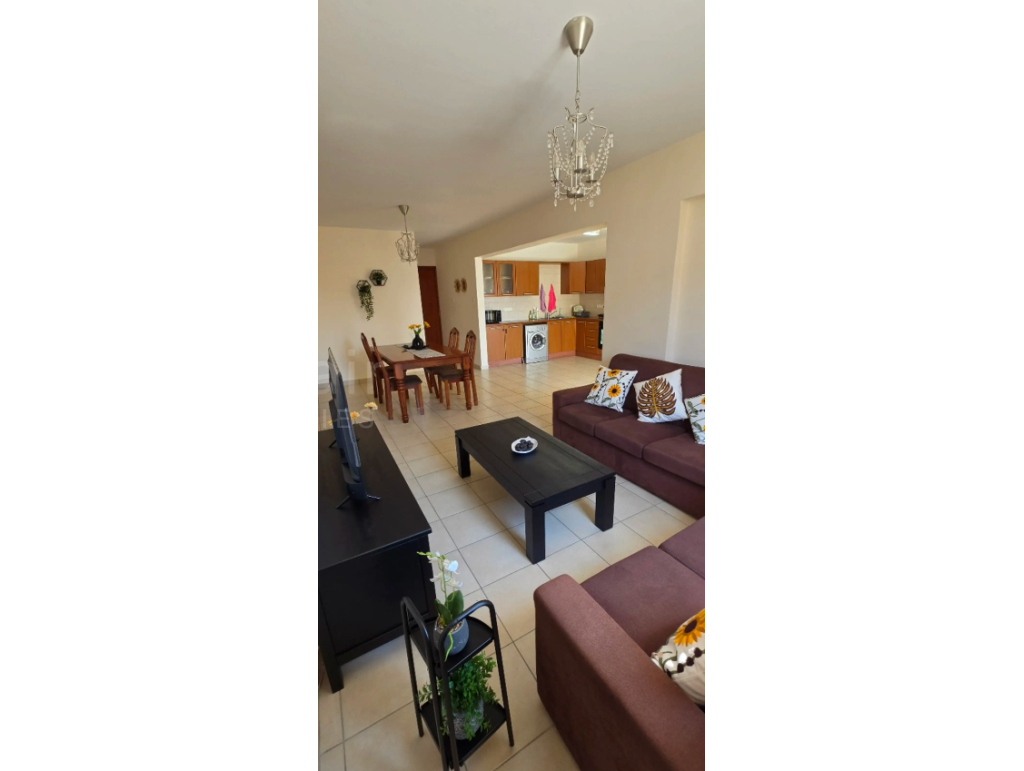 2-bedroom Apartment in Livadia for Rent