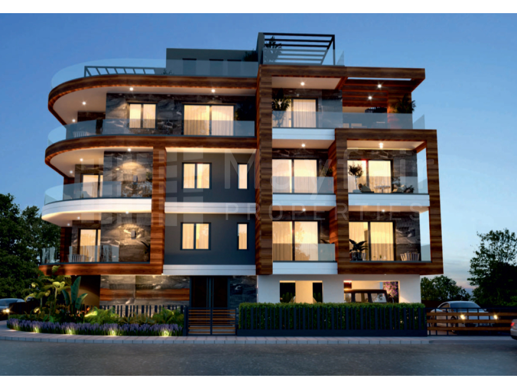 3-Bedroom Penthouse with Roof Garden for Sale in Town Center