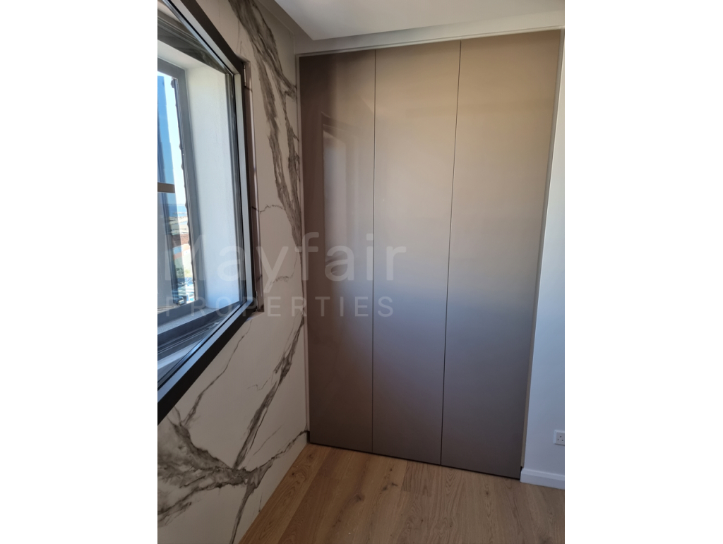  Whole Floor Ready to Move-in 3 Bedroom Apartments