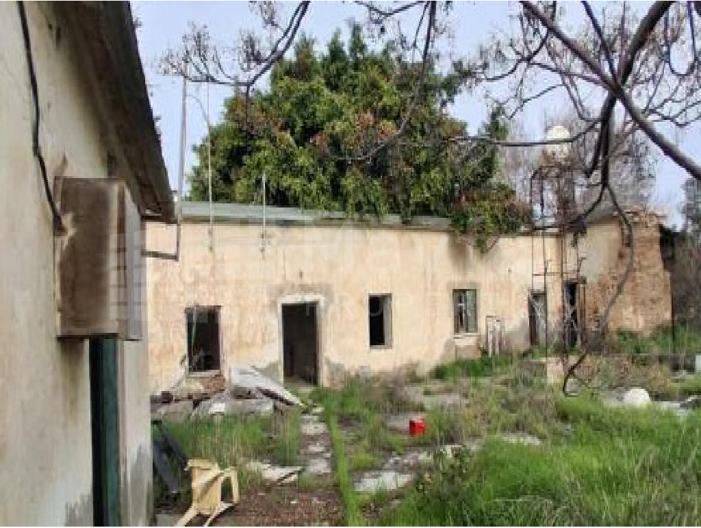 Residential Plot for Sale in Pervolia