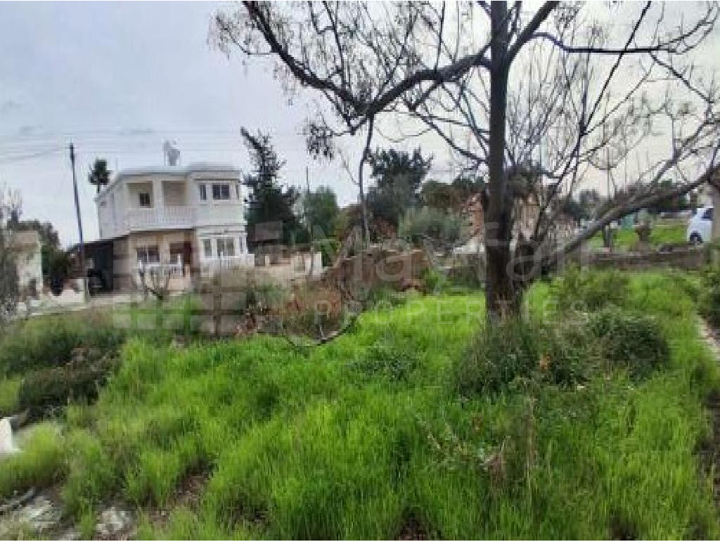 Residential Plot for Sale in Pervolia