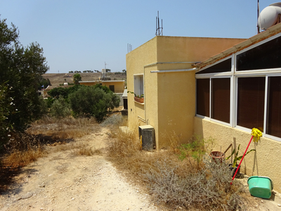 1 Bedroom Detached House in Larnaca