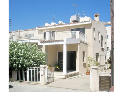 4 Bedroom Semi-Detached House in Larnaca