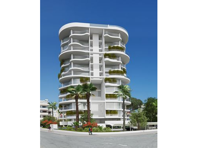 2 Bedroom Top-floor Apartment in Larnaca