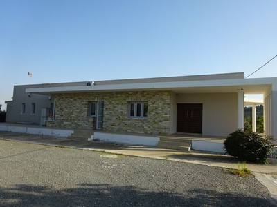 4 Bedroom Detached House in Larnaca