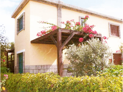 2 Bedroom Semi-Detached House in Larnaca