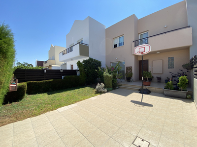 3 Bedroom Terraced House in Larnaca