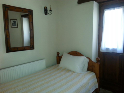 5 Bedroom Detached House