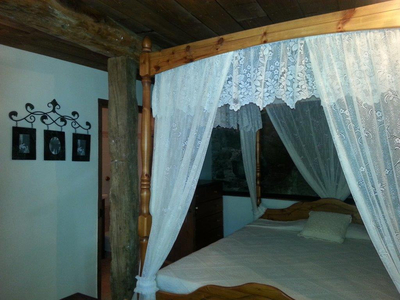 5 Bedroom Detached House