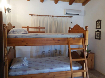 5 Bedroom Detached House