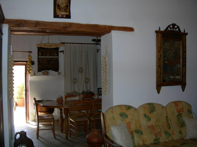 5 Bedroom Detached House