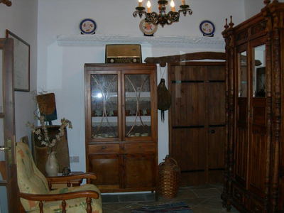 5 Bedroom Detached House