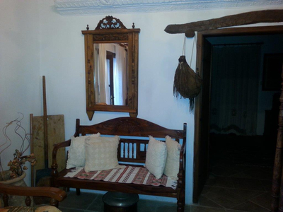 5 Bedroom Detached House