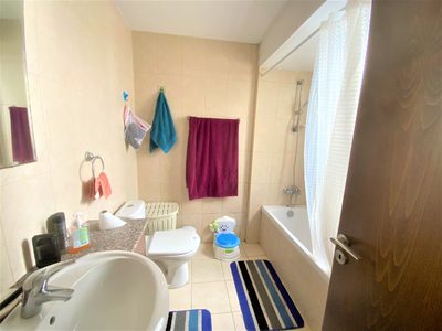3 Bedroom Top floor Apartment 