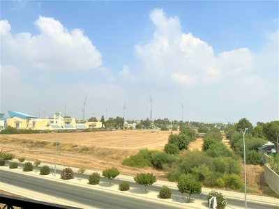 3 Bedroom Top floor Apartment 