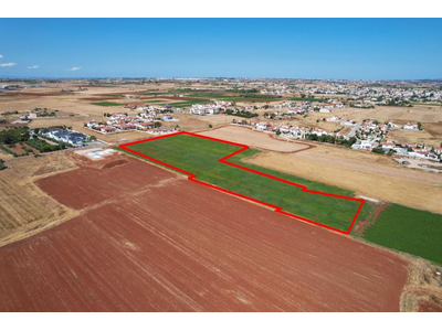 Shared field in Liopetri, Famagusta in Famagusta
