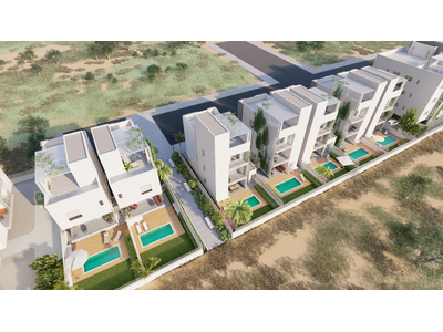Three Bedroom TopFloor Apartment For Sale in Krassa