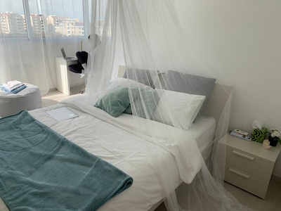 3 Bedroom Penthouse with Roof Garden 