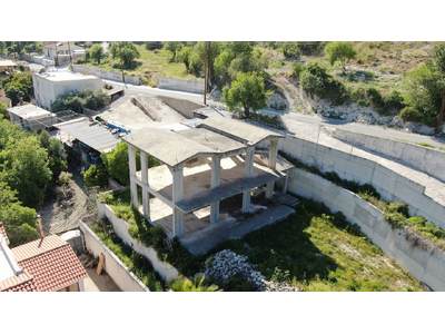Shared Incomplete Detached House, Episkopi, Paphos