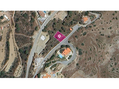 Residential plot in Monagroulli, Limassol