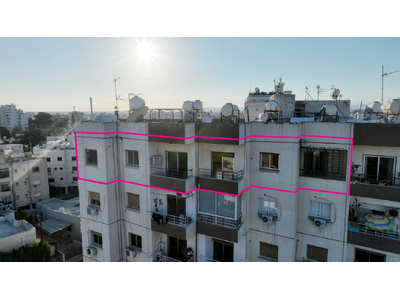 Three bedroom apartment in Chrysopolitissa, Larnaca