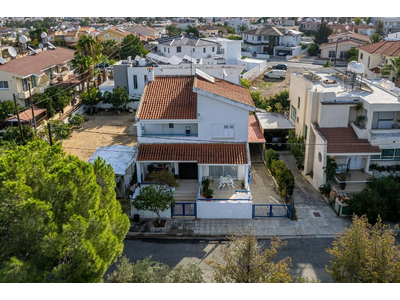 Two-storey house in Archangelos, Nicosia